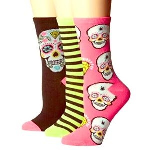 Betsy Johnson Sugar Skull Socks